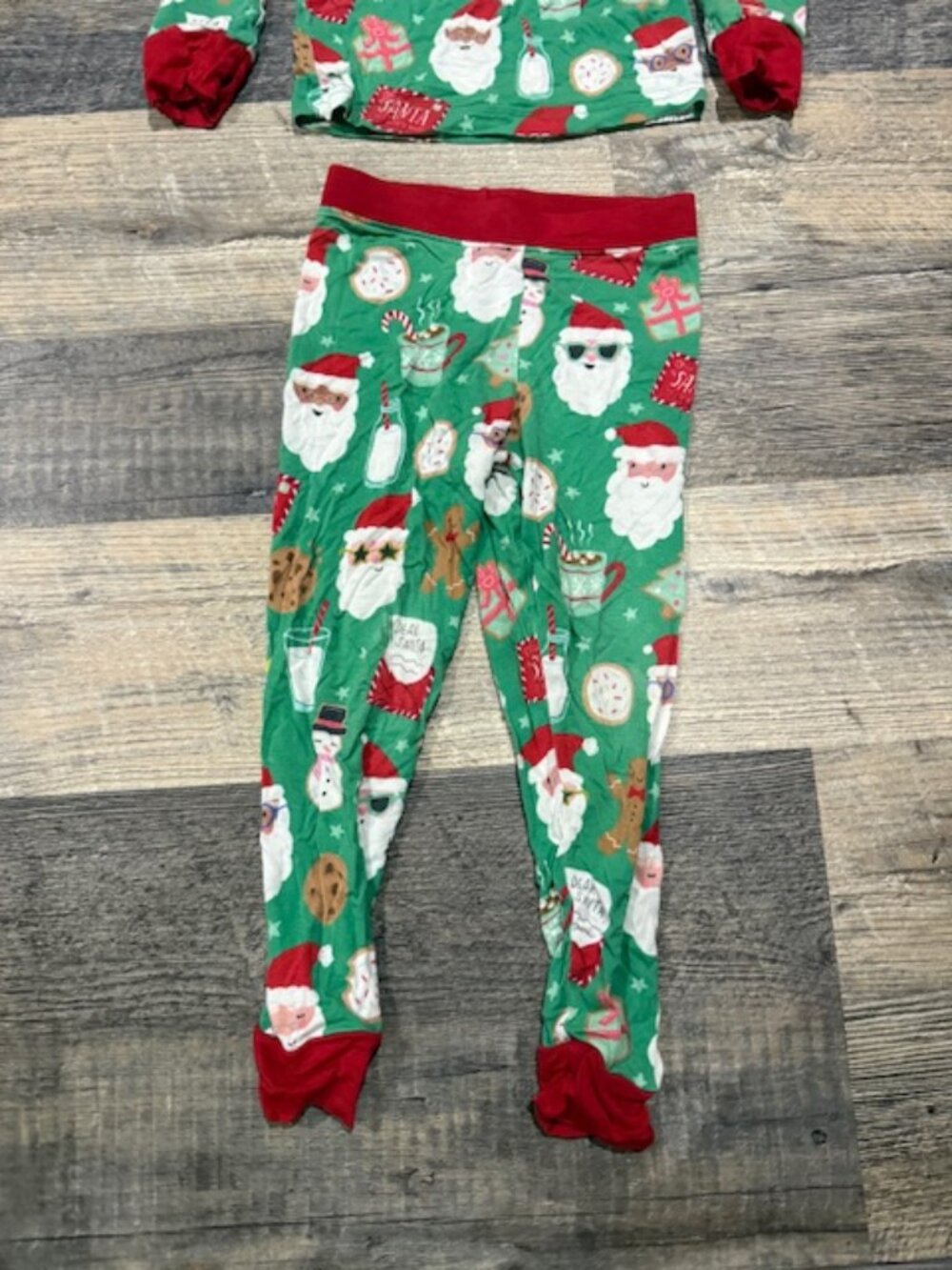 Little Sleepies Two-Piece Pajama Set Size 2T Santa & Cookie Print - Picture 4 of 6